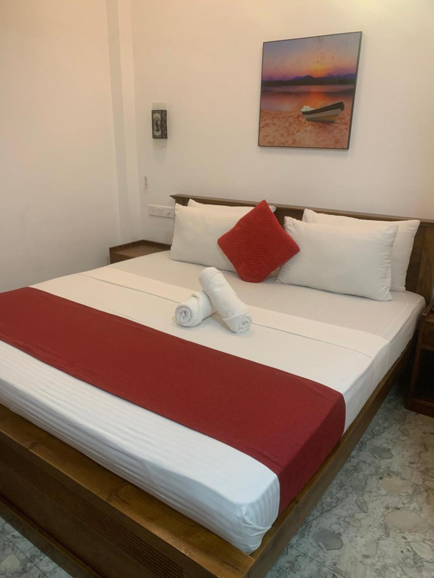 Jenushi Homestay Kandy Eksteriør billede