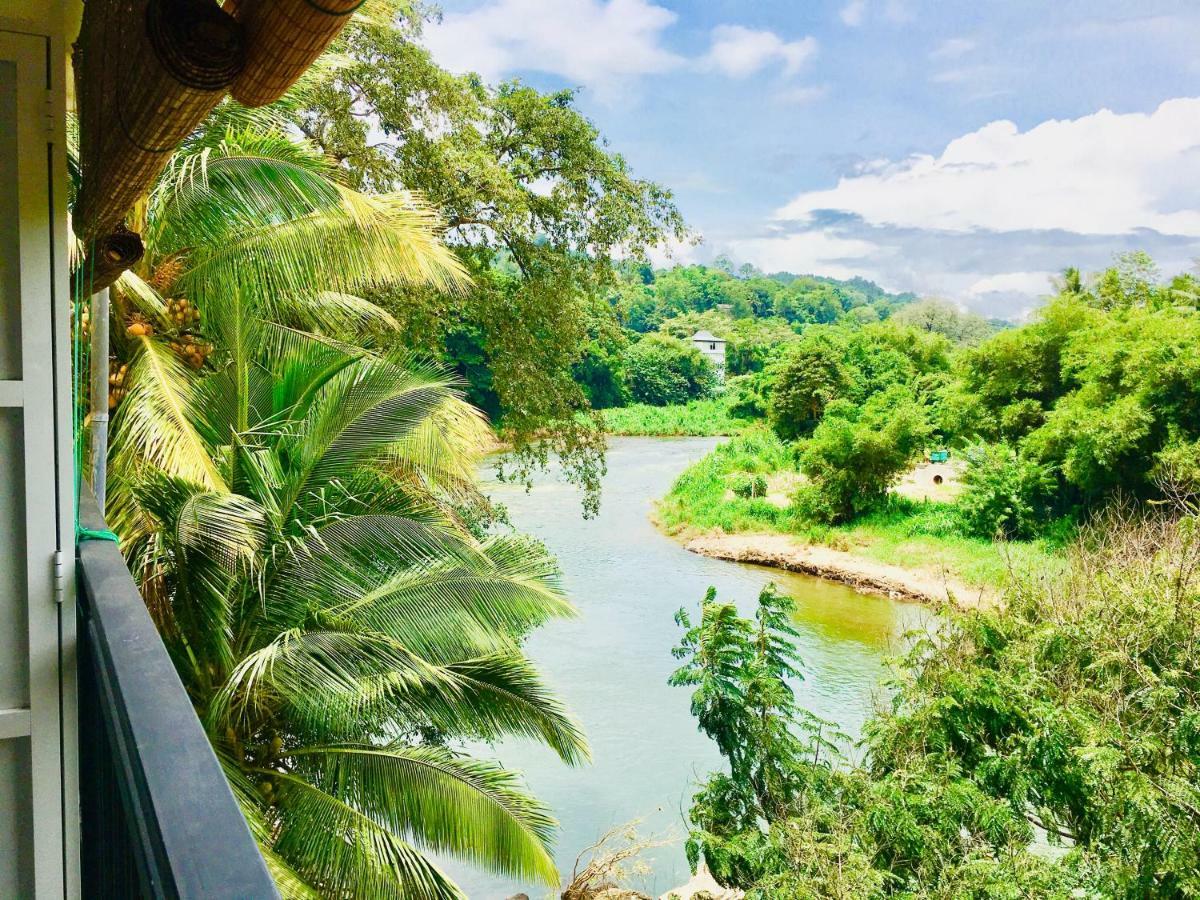 Jenushi Homestay Kandy Eksteriør billede